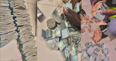 Nigeria Customs intercepts undeclared $1.1m at Kano airport