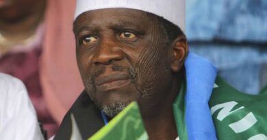 Bafarawa foundation distributes N13.8 m to 276 indigents in Sokoto