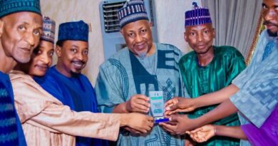 Jigawa Ex‑Councillors Honour Defence Minister for Service to State