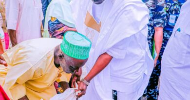 Governor Sule commences distribution of free fertlizer to farmers for 2025 cropping season