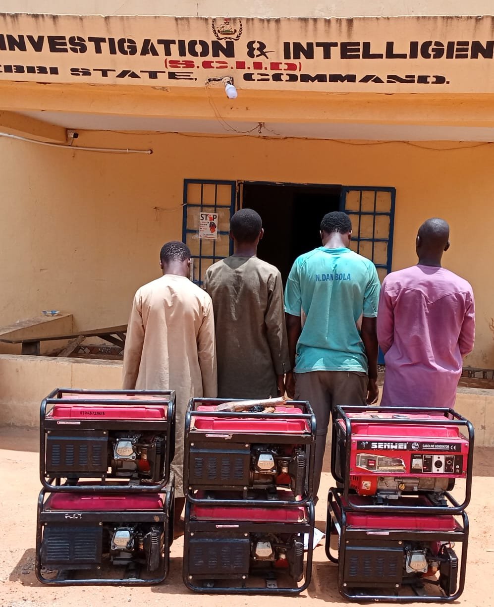 Kebbi Police Command Arrests 6 Suspects Over Cable Vandalism, Theft In INEC Office